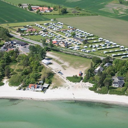 Saksild Strand Camping & Cottages Одде Экстерьер фото